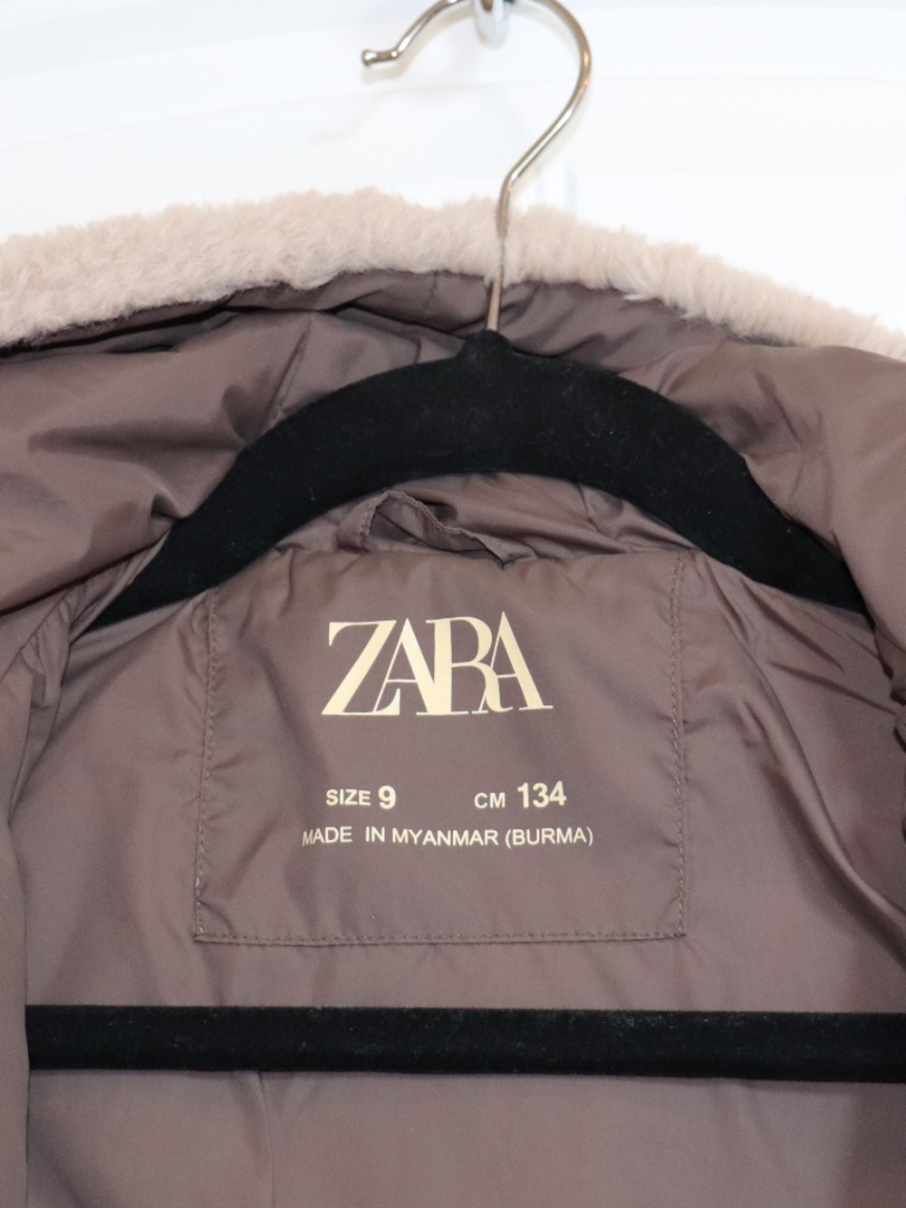 Zara girls hooded faux fur bomber jacket beige brown size 9 zipper sherpa teddy - Picture 4 of 9